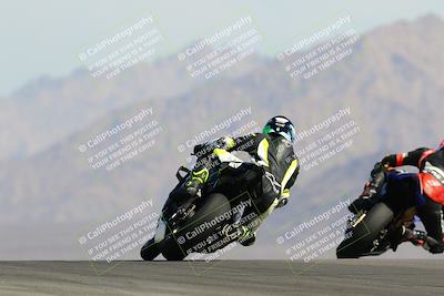 media/May-15-2022-SoCal Trackdays (Sun) [[33a09aef31]]/Turn 9 Backside Set 2 (930am)/